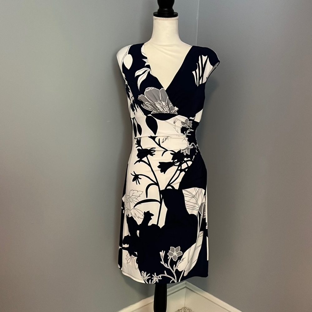 RALPH LAUREN  dark blue and off  white dress with grey flower accents. Size 8